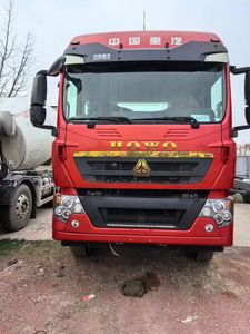 Sinotruk HOWO Tx 6X2 320HP Heavy-Duty Cargo Trucks