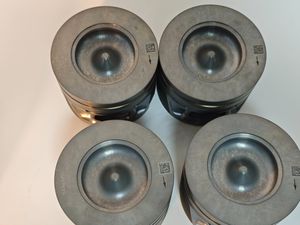 Cummins 4995266 Piston High-Stability Diesel Engine Part for Truck Applications