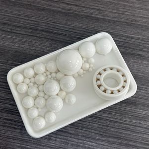 Manufacturer 92% 99% Alumina Grinding Ball Activated Alumina Ceramic Ball