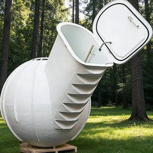 Corrosion Resistant FRP Underground Cellar Custom Underground Storage Container Naturally Cooled Groundfridge