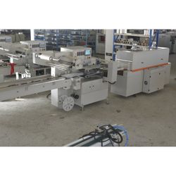Fs-590 Flow Pack Carbon Steel Automatic Bottle Shrink Wrap Machine Heat Shrink Packing Machine