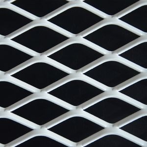 Durable Expanded Metal Mesh for Versatile Industrial Applications