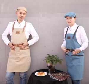 Restaurant Polyester Cotton Fashion Apron Bar Coffee Barista Apron for Men and Women Working Multi Colors