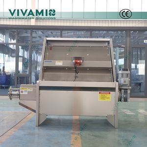 Solid-Liquid Separator with Inclined Screen for Cow Manure