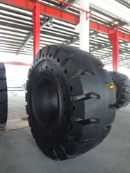 Good Performance OTR Tire Rubber Solid Tyre Industrial Tires off The Road Tyres (23.5-25 23.5X25)