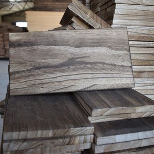 UV Varnish Coated Carbonized Wood Boards for Floating Shelf