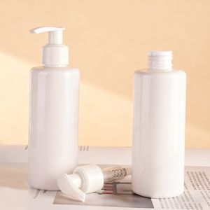 200ml Shower Gel Bottle / Shampoo Bottle / Conditioner Bottle
