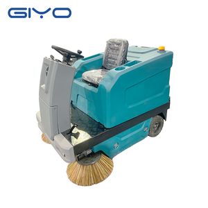 Compact Road Cleaning Equipment Ride on Floor Street Sweeper