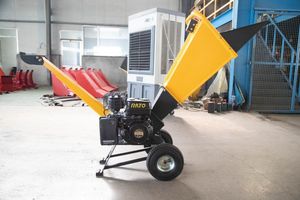 Generator Rated Power Diesel Tree Crushing Wood Shredder Chipper Machine