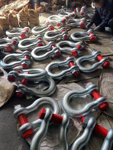High Quality Heavy Duty HDG Forged Shackle in Lifting