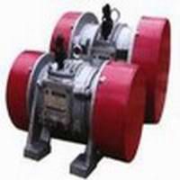 Mining Machine Large Exciting Force Vibrating Motor (YZO)