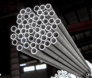 ASTM A269/A312 304L 304 321 316 316L 316ti Seamless Welded Stainless Steel Tube Ba Tubing Polished Surface Annealed Pickled Finish Pipe