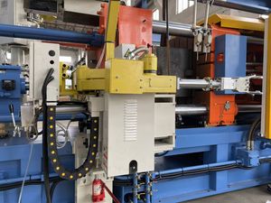 Die Casting Machine Auto Extractor
