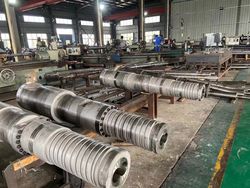 Wholesales Screw and Barrel Recycled HDPE LDPE Hpe Bimetallic Screw Barrel Plastics Machine Needle Parts Extruder Screw Barrel