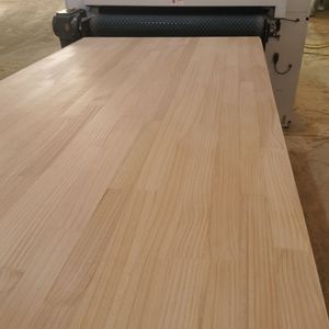 Hot Sale Pine Wood Price Per Cubic Pine Finger Joint Russian Pine Wood Sheet Furniture