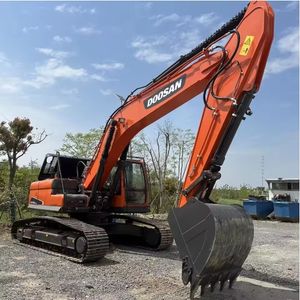 Used Doosan Dx300 Hydraulic Crawler Excavator, 30 Tons, EPA Certified Engine, Motor, PLC Parts, Pump, Gears, Bearings, 2024 Model.