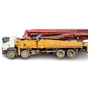 Construction Machinery Putzmeister 49m Boom Pump Used Concrete Pump Truck