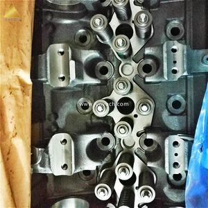 Cummins Original QSX15 ISX15 Engine Cylinder Head Assembly 5413784 4384011 5658287 Diesel Engine Parts Spare Part