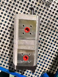 Gear Motor and Pumps Snz Snm Snm3 Snm3nn Series Hydraulic Motor Snp2nn/3.0ln06sap1e5e4nnnn/Nnnnn