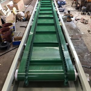 High Angle Steep Belt Conveyor for Bulk Material Handling System
