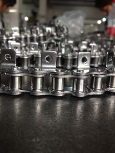 Stainless Steel SS304 Roller Chain 04b, 05b, 06b, 08b, 10b, 12b, 16b, 20b, 24b, 28b, 32b, 40b, 48b, 56b, 64b, 72b