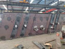 Hot Sale High Frequency Inclined Circular Gravel Vibratory Screens Mobile Mining Rock Crusher Linear for Aggregate and Sand