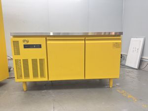 Commercial Stainless Steel Refrigerated Work Table with Solid Doors