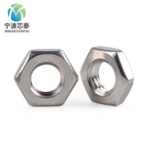 Carbon Steel M2/M4/M6 Customized Type Head Nut Hydraulic Coupling
