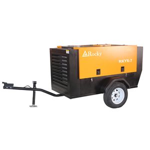 Diesel Engine 7 Bar 125cfm Portable Screw Air Compressor Rky-6/7