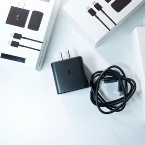 45W Cell Phone Charger Mobile Phone Travel Charger for USB Type-C Phone Adapter