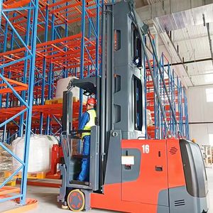 Highly Quality 1.6t Main Lift 4.5m-9.5m Sub Title Lift 1.7m Very Narrow Aisle Truck 3 Way Electric Reach Stacker