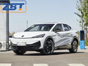 China 2025 New Energy Vehicle Saic ID. Unyx 06 5 Door 5 Seat EV Pure Electric 614km Awd Compact SUV