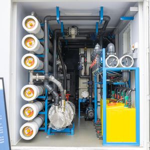 Fine-Quality Containerized Water Desalination Machine Water Treatment System Reverse Osmosis Unit for Offshore Oil Drilling Platforms