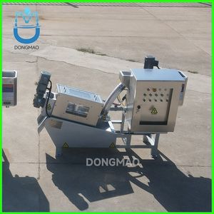 Industrial Sludge Thickening and Dewatering Screw Filter Press Machine with Good Methods for Wastewater Management Process