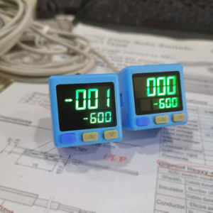 Economical Low Pressure Switch (-100~100Kpa) , 1PNP Output, Air Pressure Interface Type: R1/8, M5