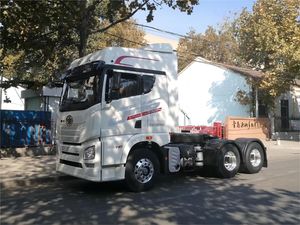 FAW 10 wheel tractor truck JH6 420HP Tractor Head
