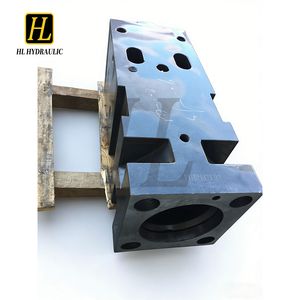Hb20g Hb30g Hydraulic Breaker Repair Parts Front Head Middle Cylinder for Assembly Main Body