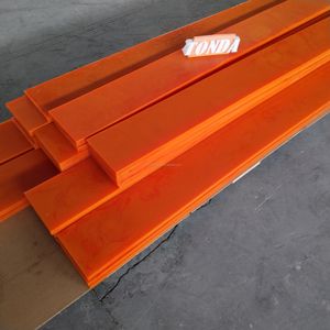 Durable Urethane Scraper Blades for Precision Cleaning Tasks