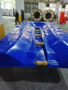 Plastic Flaoting Roll and Ride Jet Ski Dock with Connect Accessories