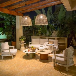 Outdoor Patio and Garden Furniture for Hotels Resorts