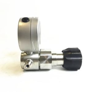 China Good Quality Nitrogen Gas Pressure Regulator for Oxygen Cylinder with Flow Meter Regulator