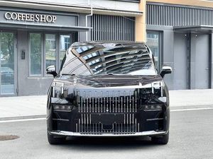Second Hand Car New Electric Car Zeekr 009 Long Range 2024 High Speed 6 Seats Edition Black Vehcile Used Car