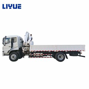 Lifting Machinery 6 Ton Hydraulic Folding Boom Crane with Truck for Construction