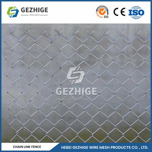 Gezhige Chain Link Fence Suppliers 15.0m Length PVC Coated Wire Fence China 25mm Mesh Size Galvanised Chain Link Fencing Mesh