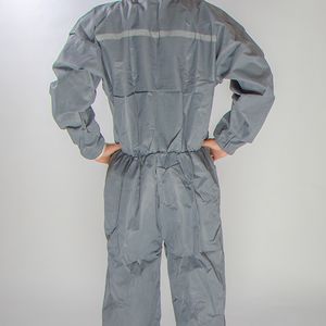Manufacturer Wholesale Disposable Chemical Safety Clothing Work with Reflective Tape