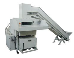 High Capacity Paper and Cardboard Shredder