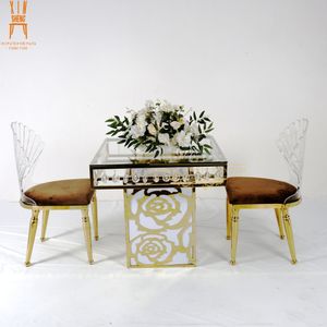 Gold Stainless Steel Square Glass Cake Table with Crystal Pendant Rose Pattern Base Event Table for Wedding Party Banquet