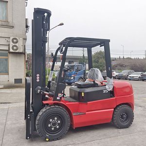 Logistics Fork Lift Truck Load 3.5 Ton Diesel Engine Truck Diesel Forklift