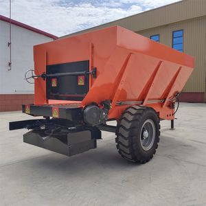 Efficient Manure Spreader Fertilizer Spreader for Fertilizer Application in Agriculture