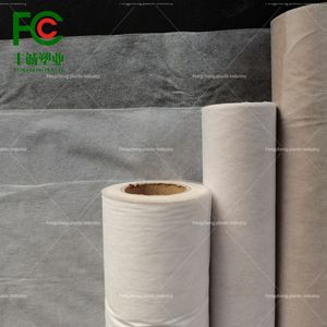 White Nonwoven Fabric for Effective Water Management in Gardens